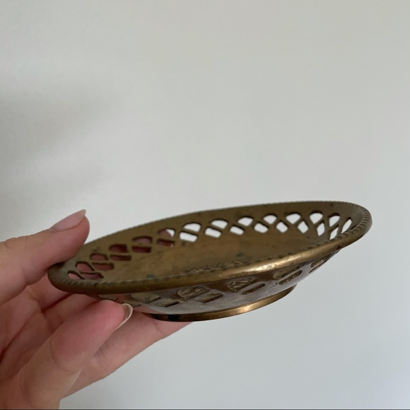 Vintage Solid Brass Pierced Bowl – Raised Floral Rose Motif – Ornate Decorative - Picture 9 of 13